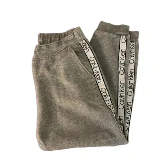 Women’s Size Medium Calvin Klein Sweatpant Joggers - Picture 1 of 5